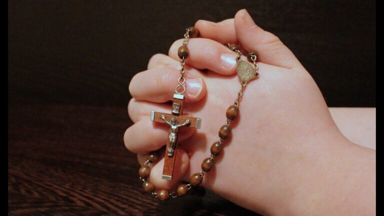 Le frasi mistiche e potenti di Madonna di Loreto: il segreto della spiritualità in 70 caratteri!